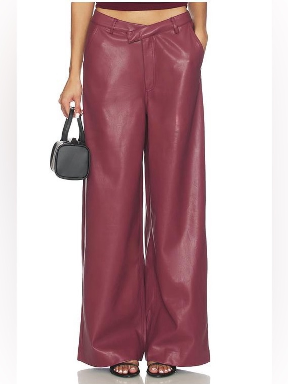 NWT SOVERE Vice Pant in Fig Size Medium